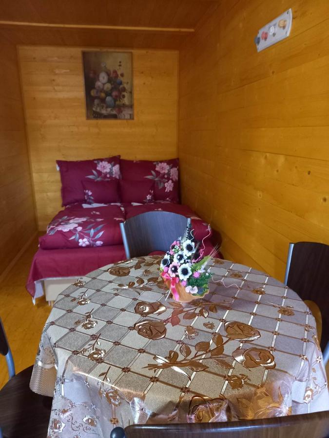 Апартаменты Hobby Vendeghaz Кишкунмайша Экстерьер фото